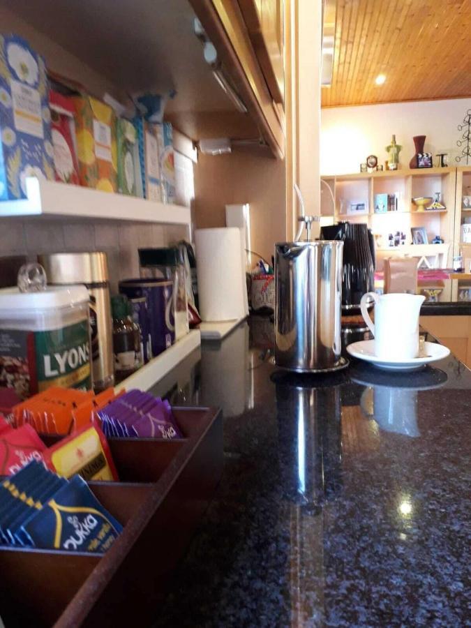 برايْ Sidmonton B&B المظهر الخارجي الصورة