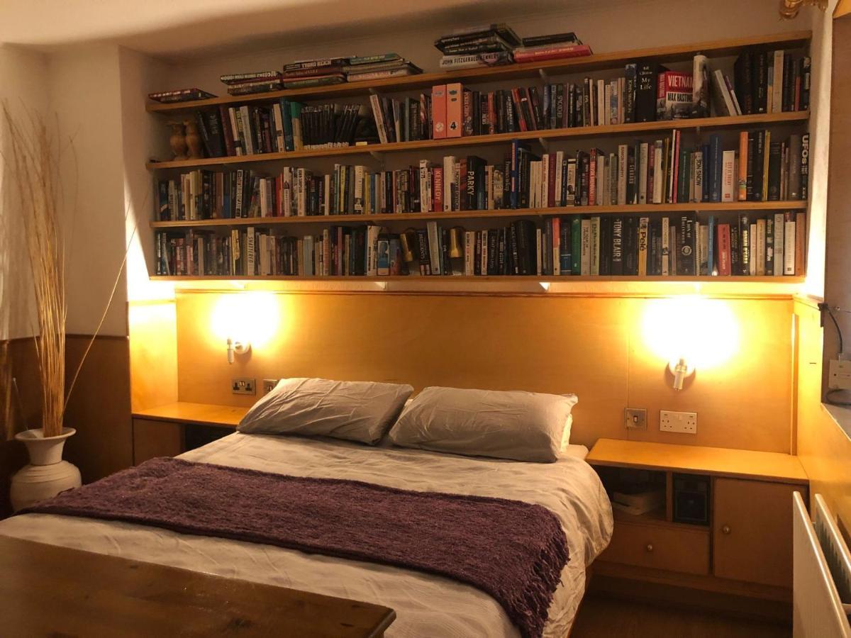 برايْ Sidmonton B&B المظهر الخارجي الصورة