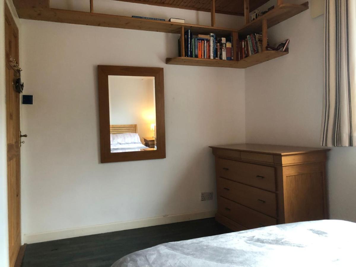 برايْ Sidmonton B&B المظهر الخارجي الصورة