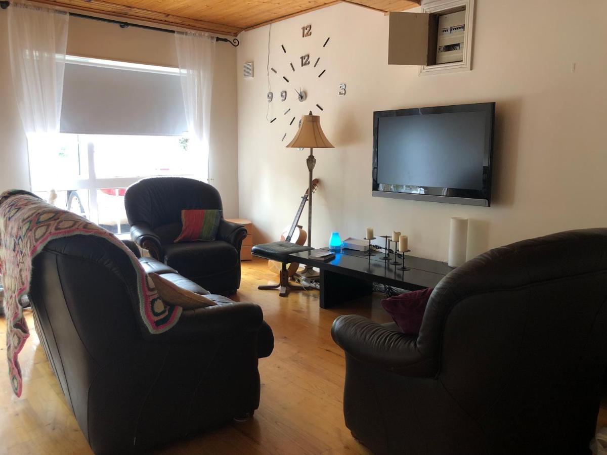 برايْ Sidmonton B&B المظهر الخارجي الصورة