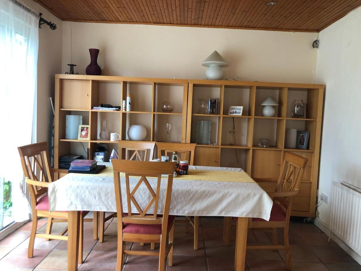 برايْ Sidmonton B&B المظهر الخارجي الصورة